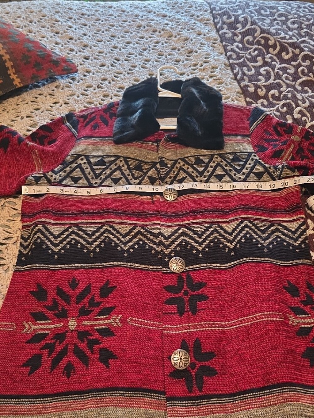 New FrontierWomen’s Red Patterned Long Duster Coat with Faux Fur Collar - Picture 4 of 11